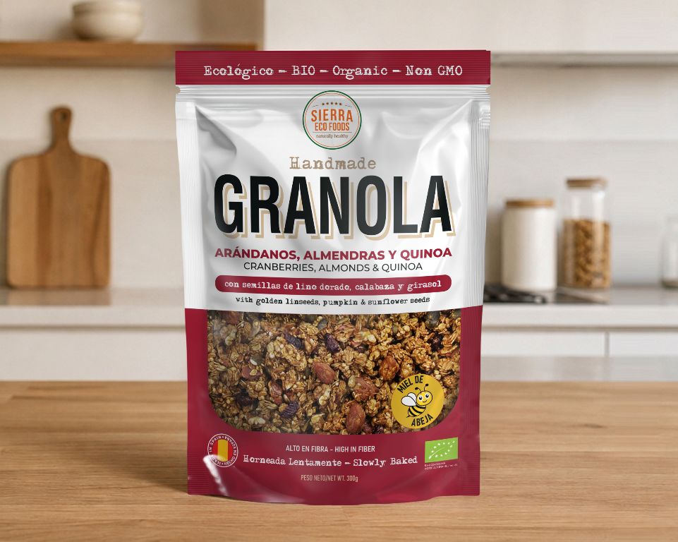 Granola de Arándanos, Almendras, Quinoa y Miel de Abeja · Sierra Eco Foods