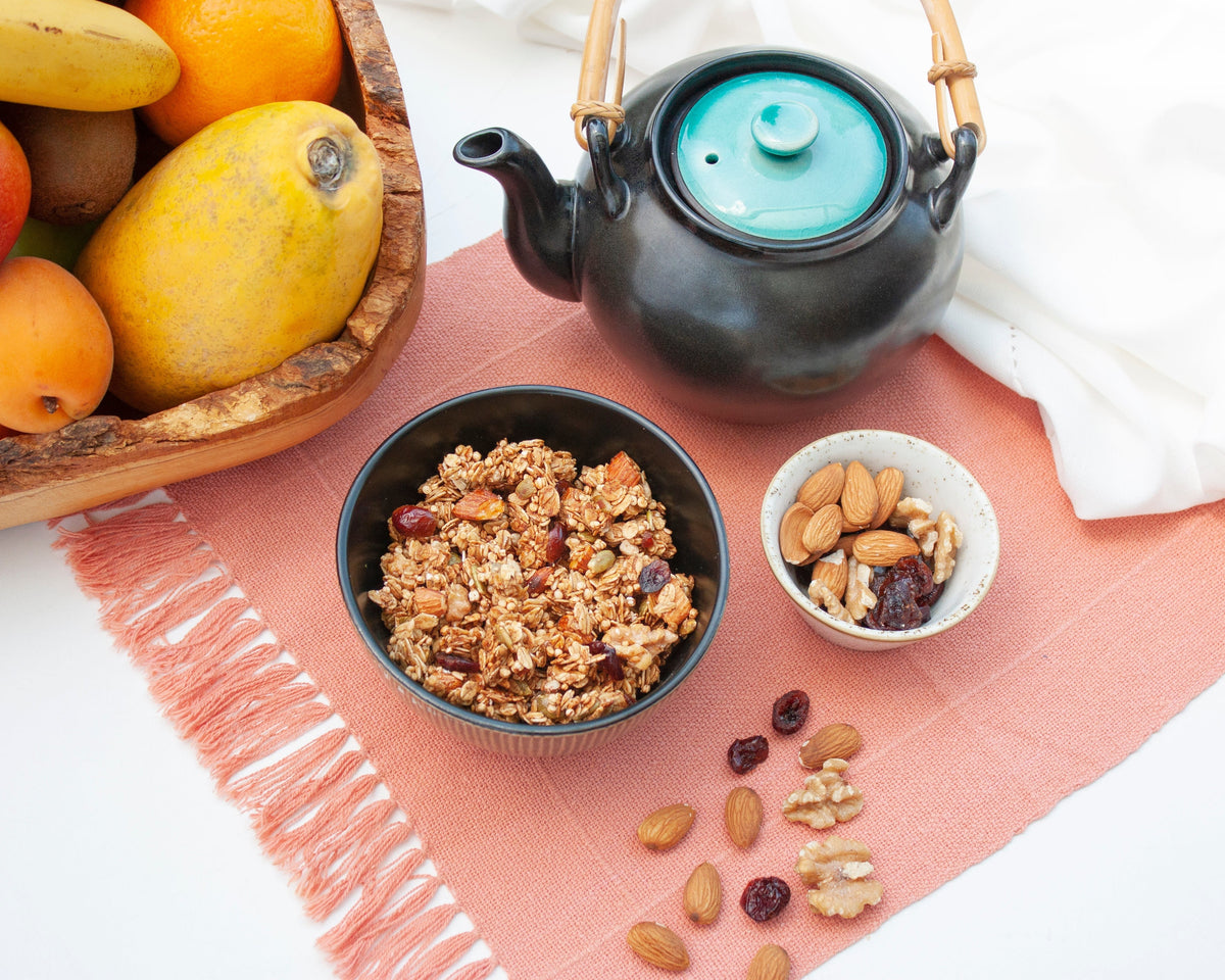 Granola de Arándanos, Almendras, Quinoa y Miel de Abeja · Sierra Eco Foods